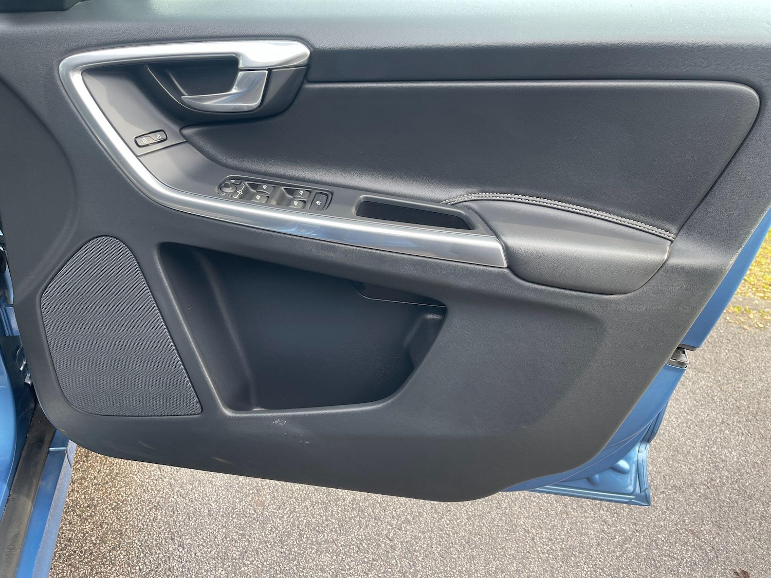 Used Volvo XC60 2016 for sale - 77238017: Photo 22