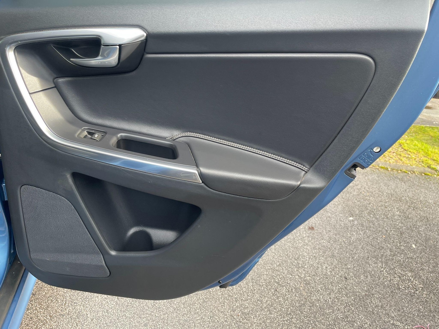 Used Volvo XC60 2016 for sale - 77238017: Photo 23