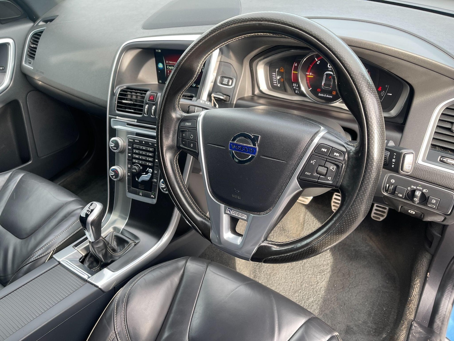 Used Volvo XC60 2016 for sale - 77238017: Photo 37