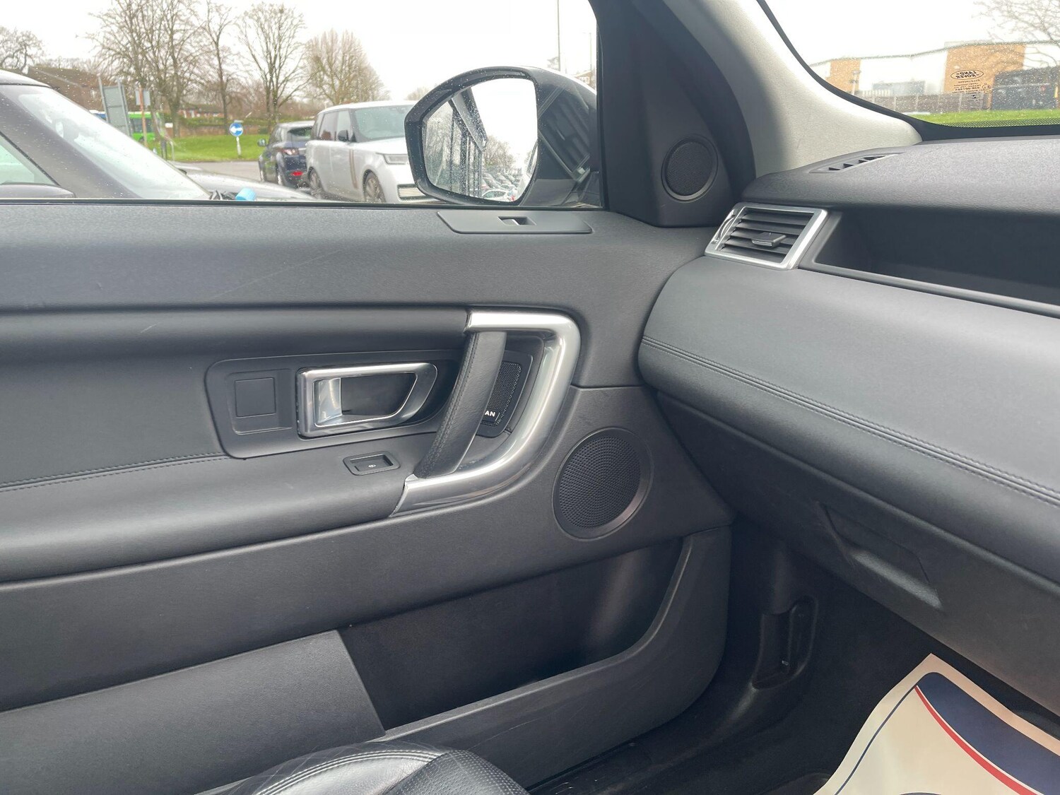 Used Land Rover Discovery Sport 2017 for sale - 77564719: Photo 42