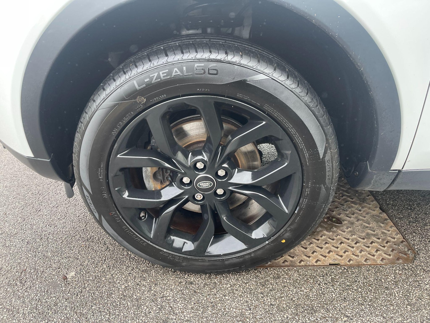 Used Land Rover Discovery Sport 2017 for sale - 77564719: Photo 47