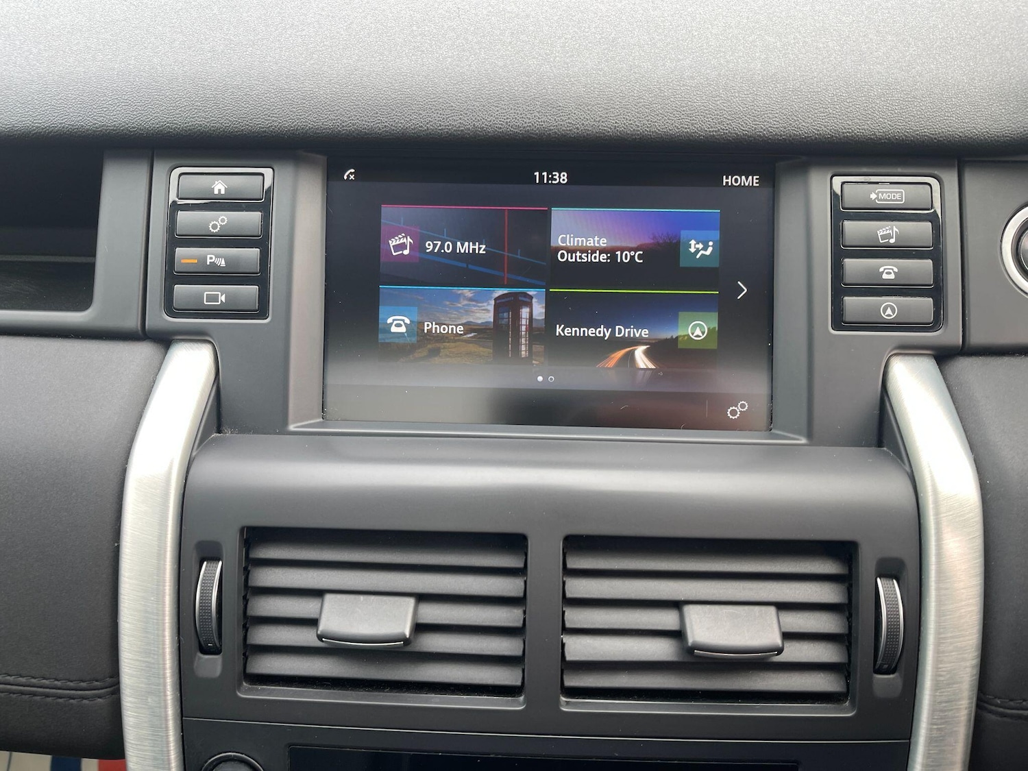 Used Land Rover Discovery Sport 2017 for sale - 77564719: Photo 49