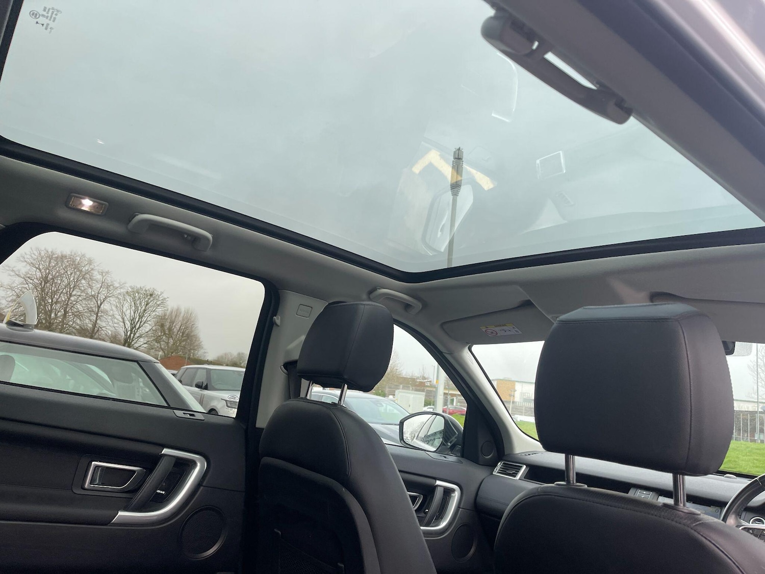 Used Land Rover Discovery Sport 2017 for sale - 77564719: Photo 65