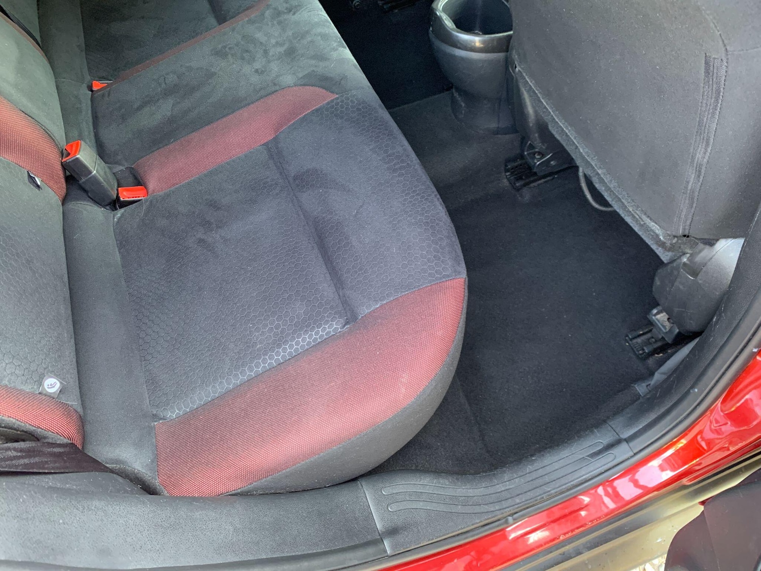 Used Nissan Juke 2014 for sale - 76990252: Photo 18