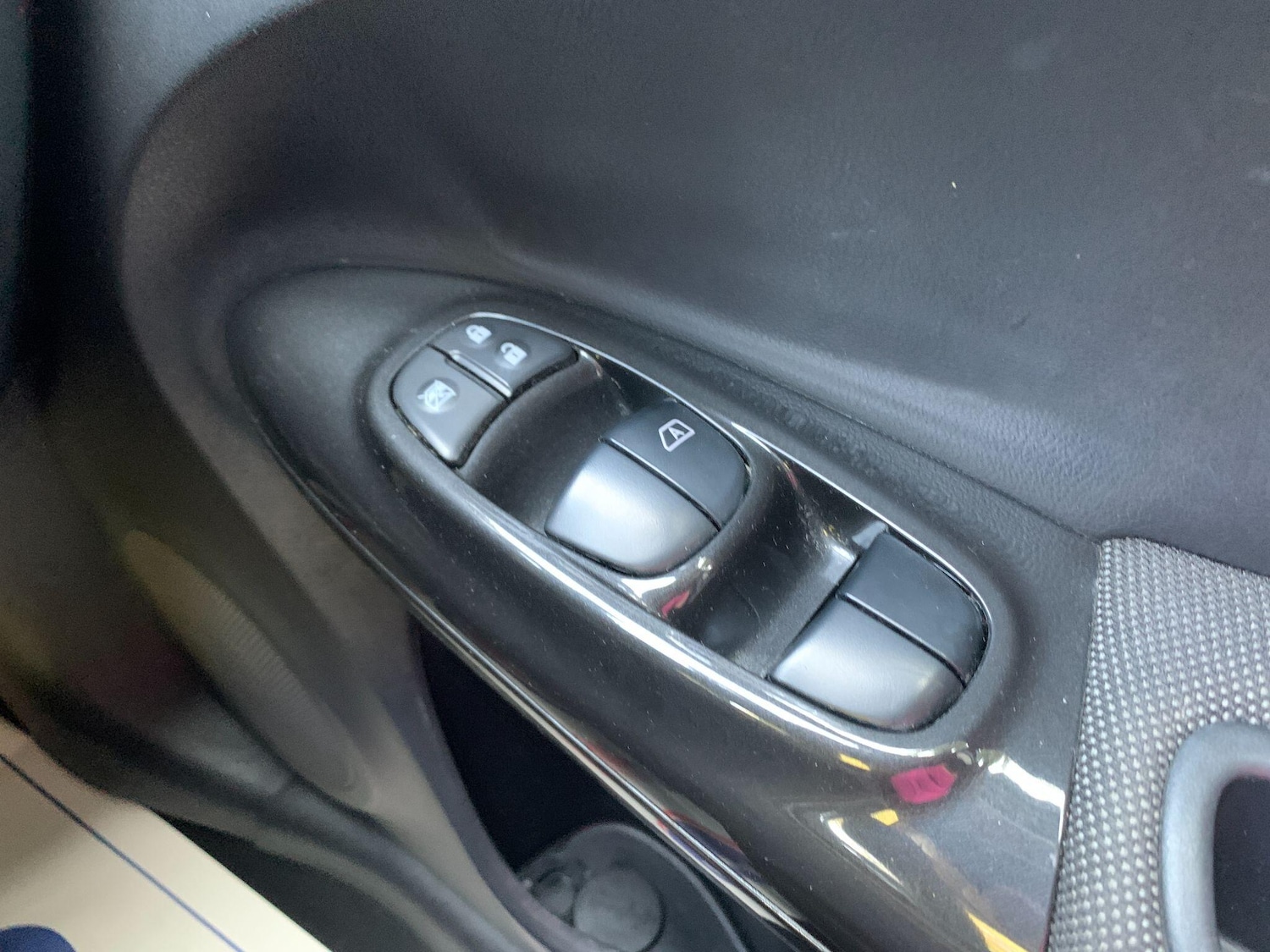 Used Nissan Juke 2014 for sale - 76990252: Photo 28