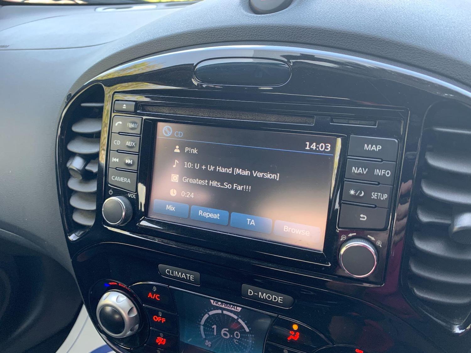 Used Nissan Juke 2014 for sale - 76990252: Photo 9