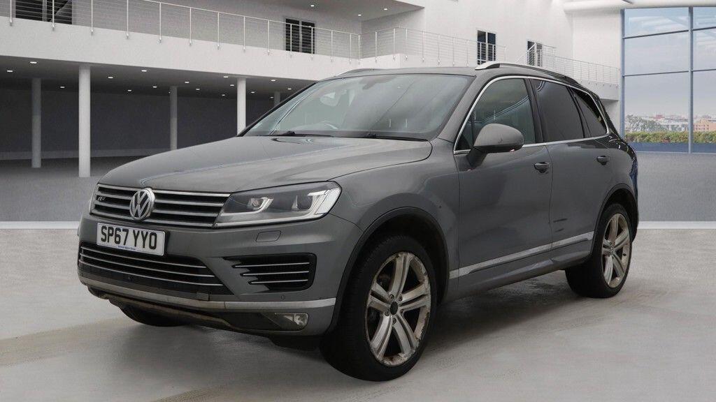 Used Volkswagen Touareg for sale - 77705608: Photo 2