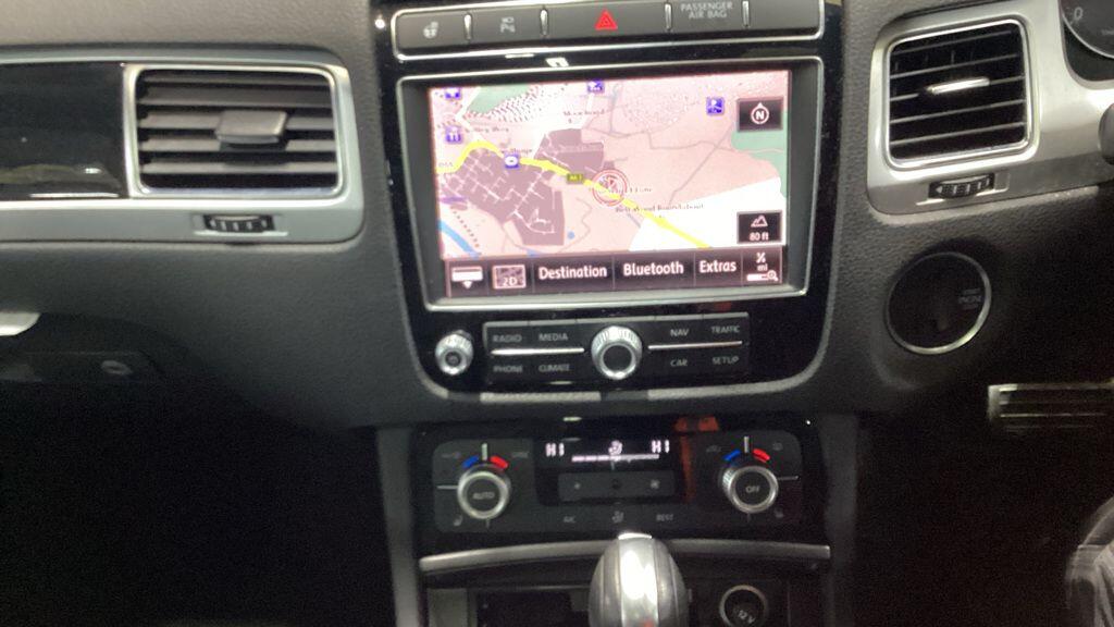 Used Volkswagen Touareg for sale - 77705608: Photo 9