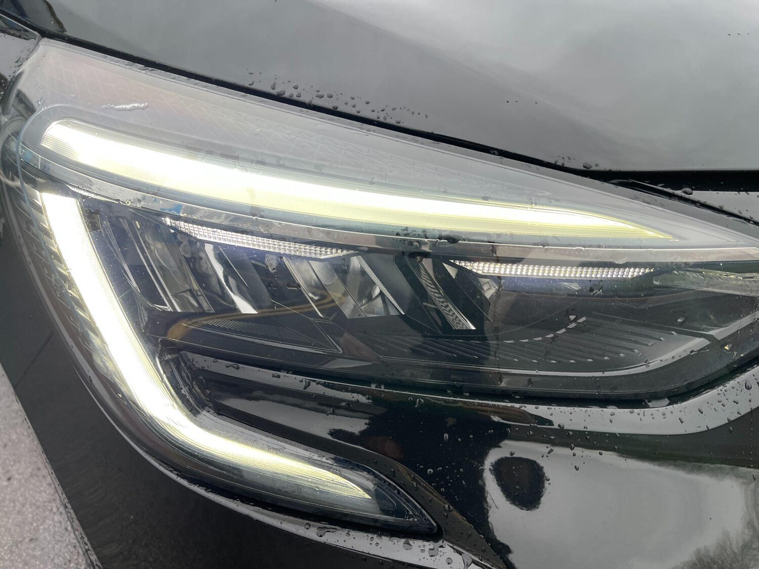 Used Renault Clio 2021 for sale - 76964789: Photo 38