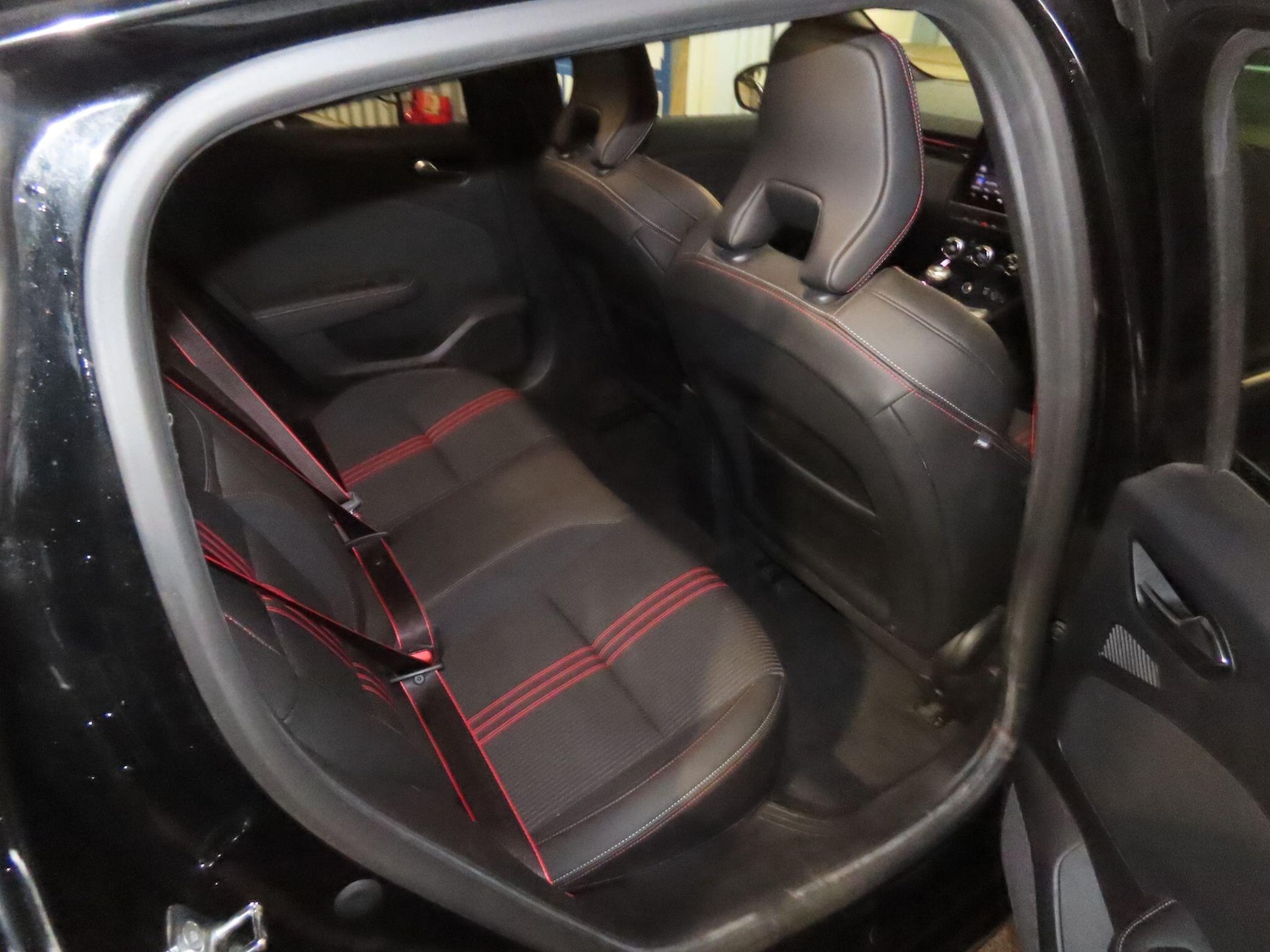 Used Renault Clio 2021 for sale - 76964789: Photo 9