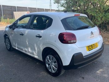 Used Citroen C3 2018 for sale - 79349533: Photo