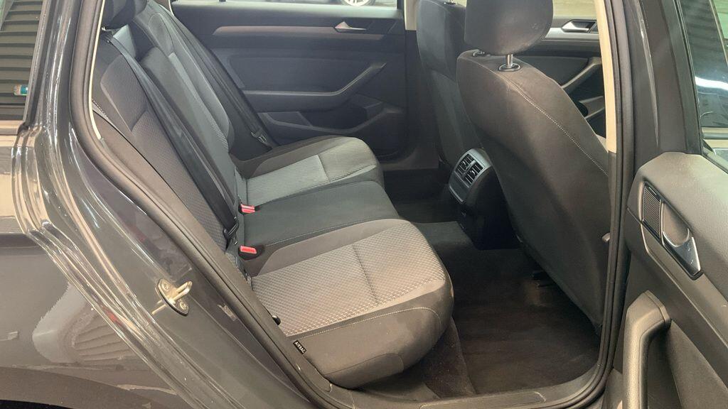 Used Volkswagen Passat 2017 for sale - 77484447: Photo 10
