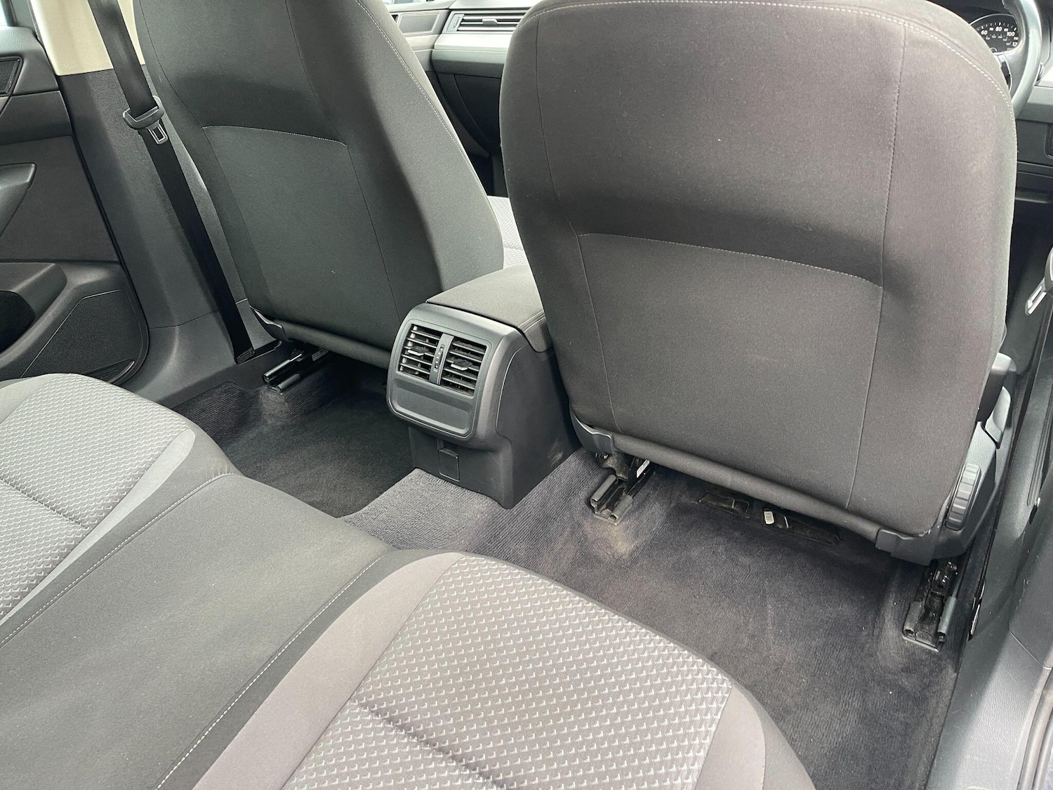 Used Volkswagen Passat 2017 for sale - 77484447: Photo 24