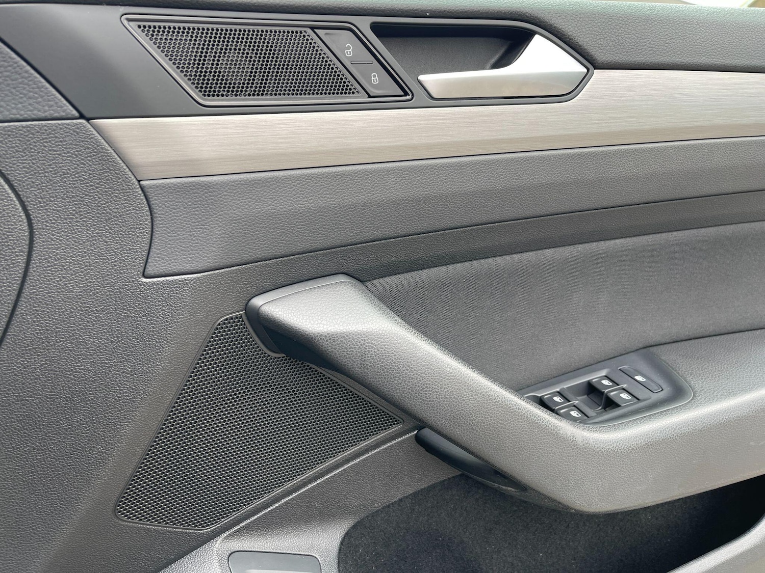 Used Volkswagen Passat 2017 for sale - 77484447: Photo 35