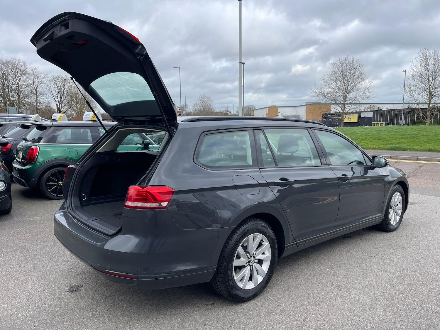 Used Volkswagen Passat 2017 for sale - 77484447: Photo 52