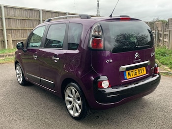 Used Citroen C3 Picasso 2016 for sale - 77524388: Photo