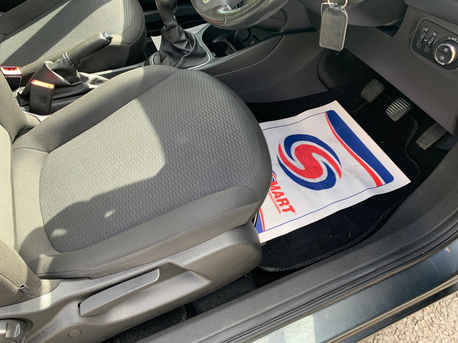 Used Vauxhall Corsa 2017 for sale - 75915910: Photo 10