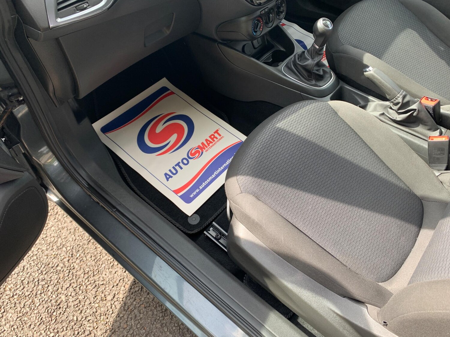 Used Vauxhall Corsa 2017 for sale - 75915910: Photo 14