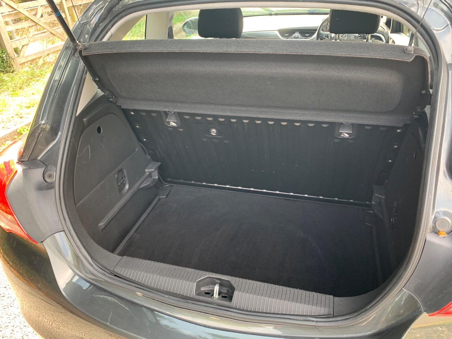 Used Vauxhall Corsa 2017 for sale - 75915910: Photo 17