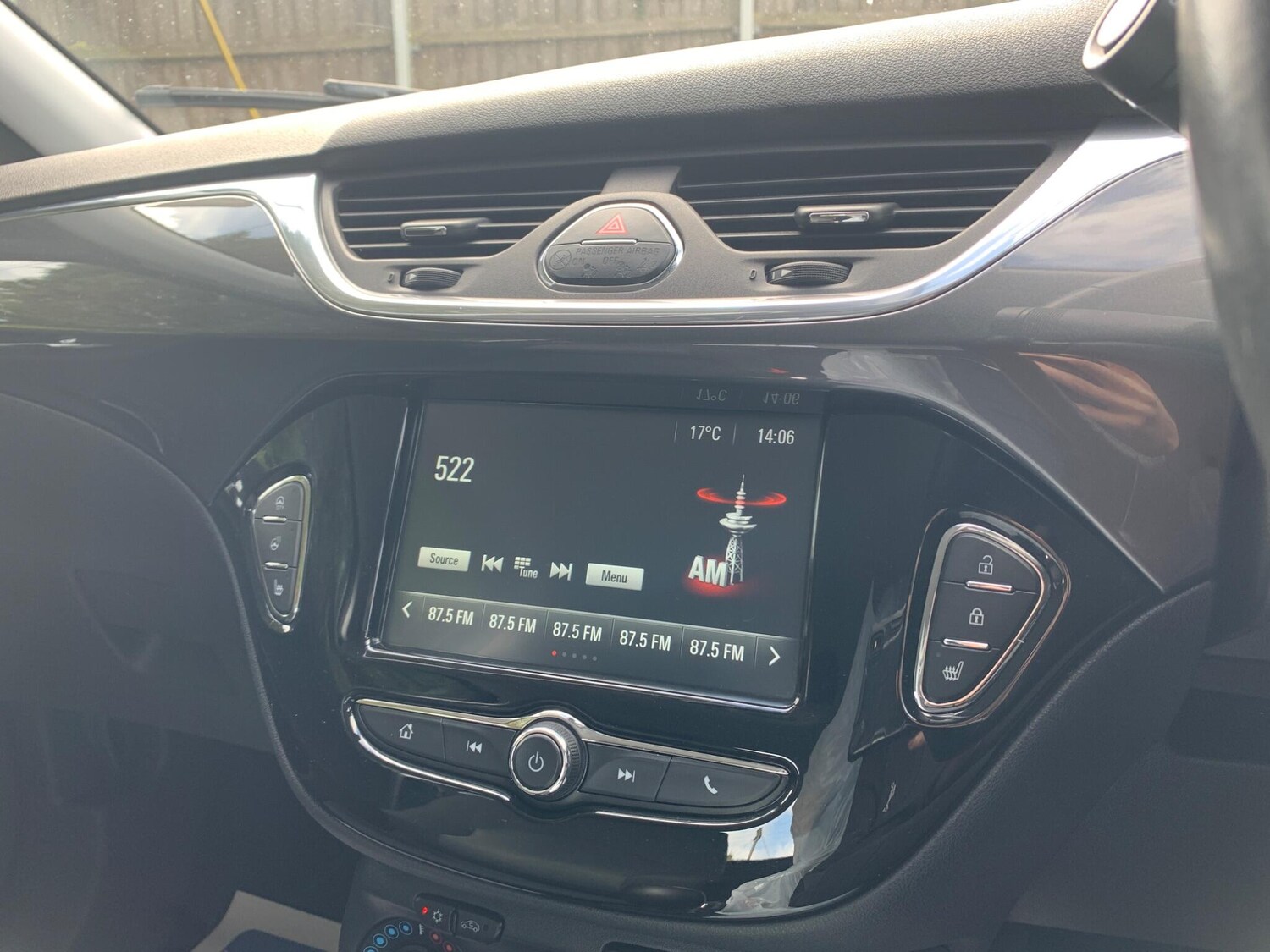 Used Vauxhall Corsa 2017 for sale - 75915910: Photo 18