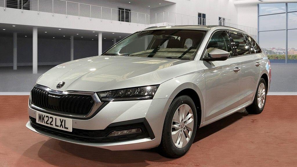 Used Skoda Octavia 2022 for sale - 77633416: Photo 2