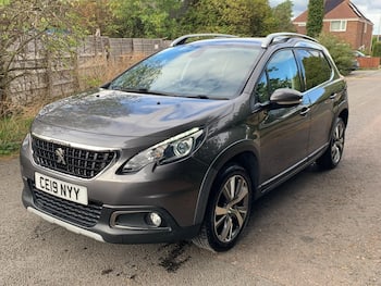 Used Peugeot 2008 2019 for sale - 79680802: Photo