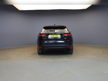 Used Jaguar F-Pace 2019 for sale - 78335561: Photo