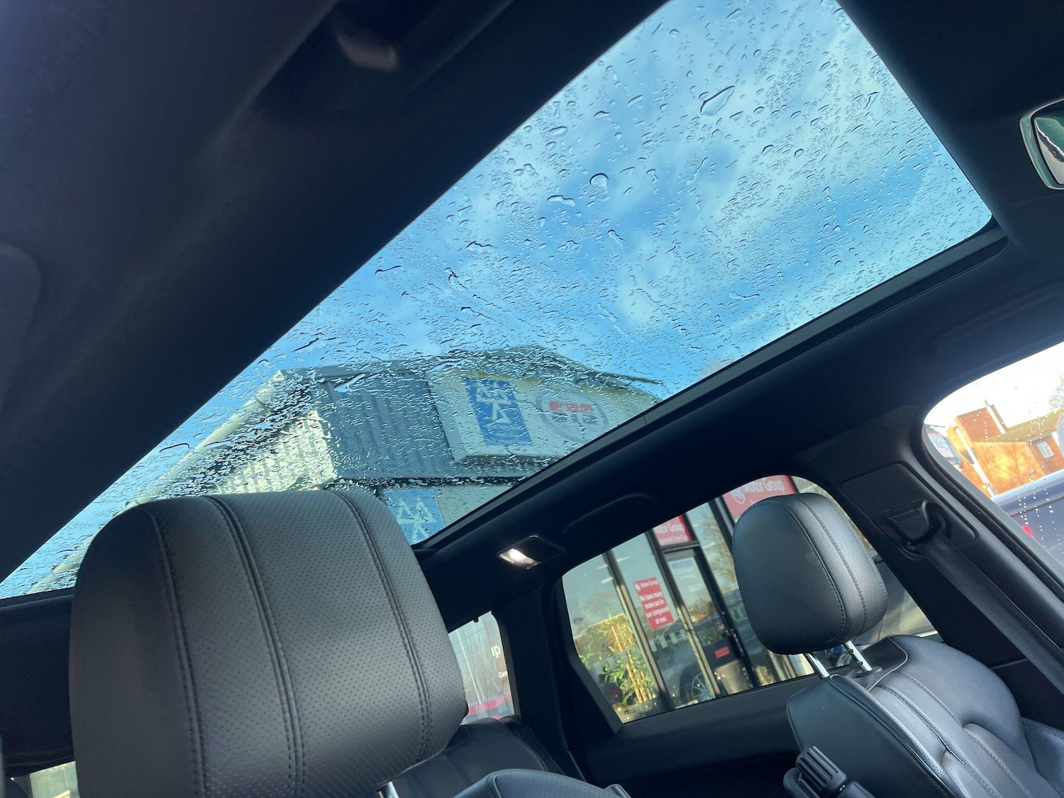 Used Land Rover Range Rover Sport 2017 for sale - 76965426: Photo 38