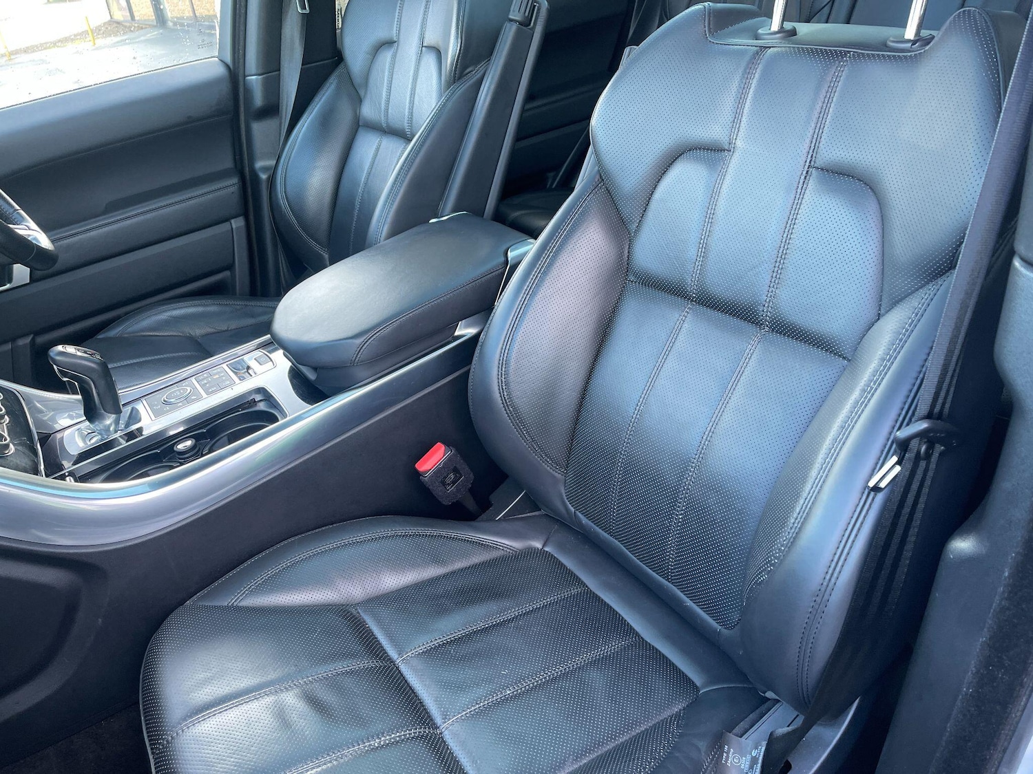 Used Land Rover Range Rover Sport 2017 for sale - 76965426: Photo 40