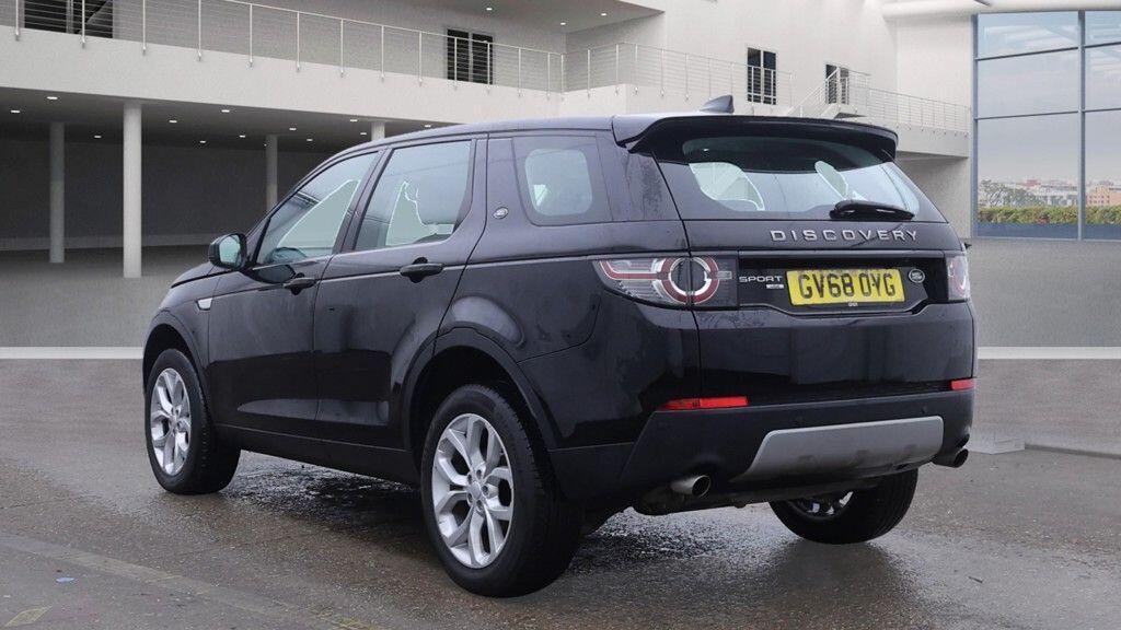 Used Land Rover Discovery Sport 2019 for sale - 76887064: Photo 3