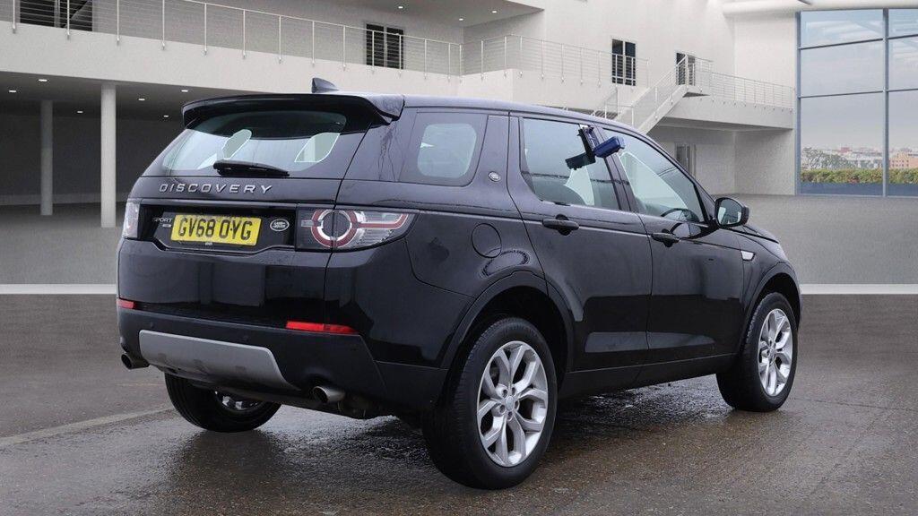 Used Land Rover Discovery Sport 2019 for sale - 76887064: Photo 6