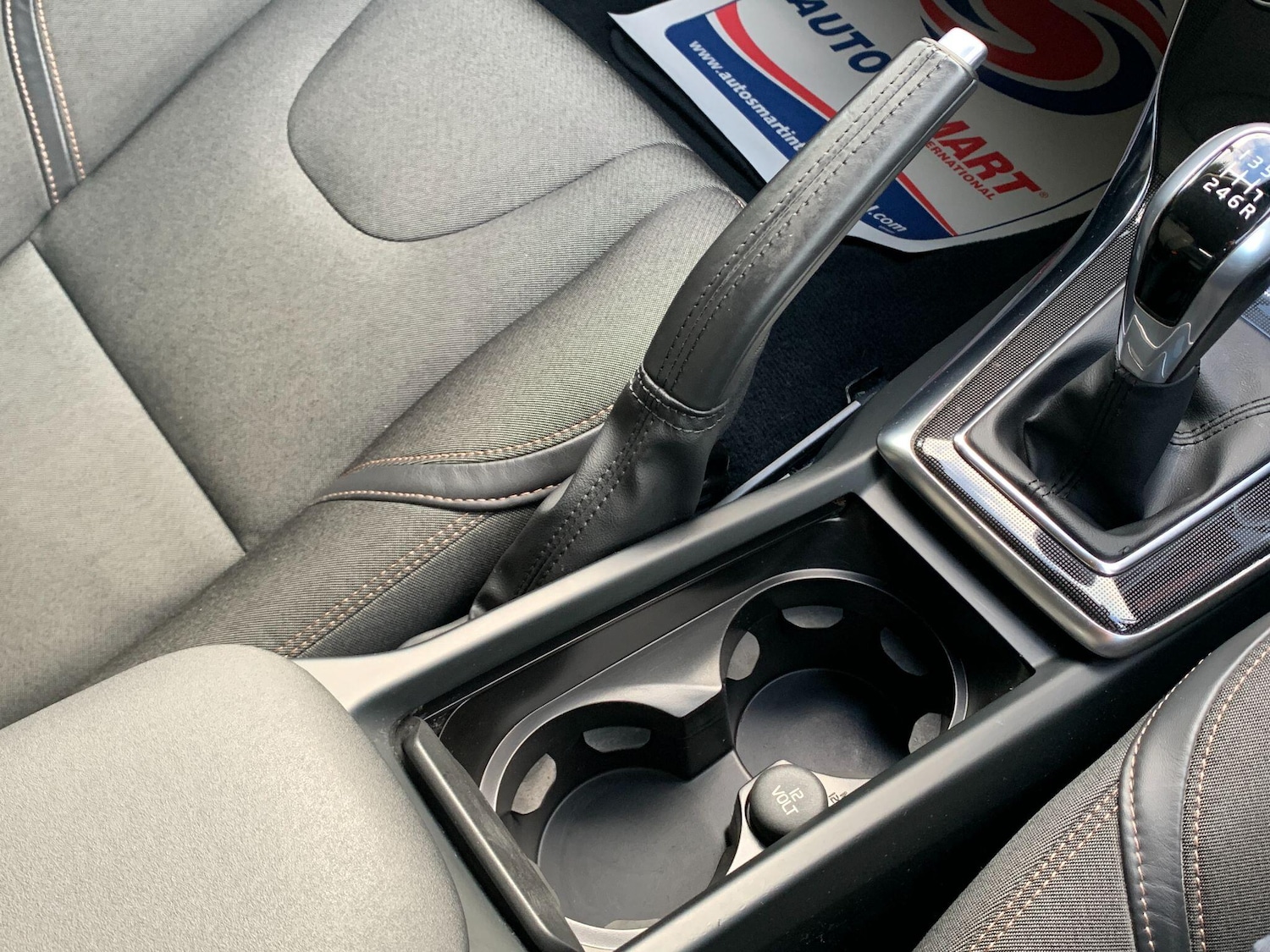 Used Volvo V40 Cross Country 2017 for sale - 77120751: Photo 17