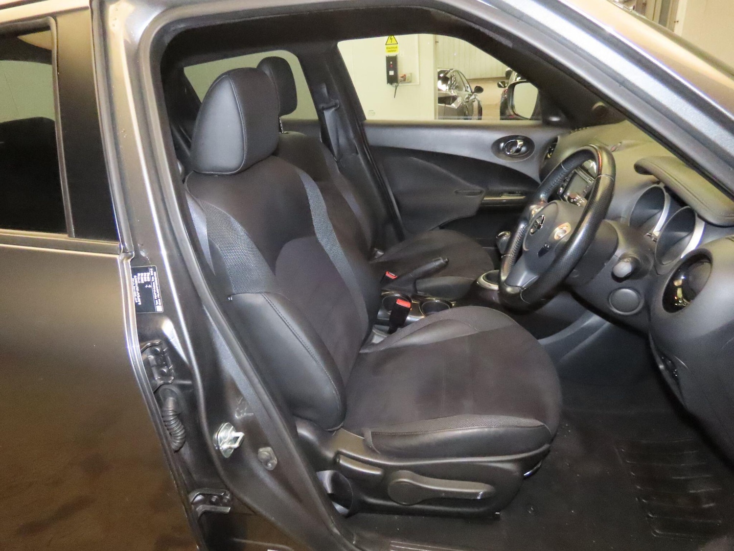 Used Nissan Juke 2018 for sale - 76409330: Photo 7