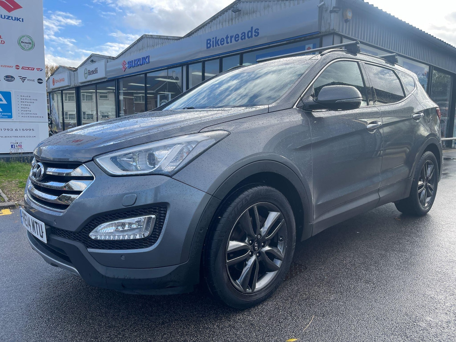 Used Hyundai Santa Fe 2014 for sale - 76370704: Photo 16