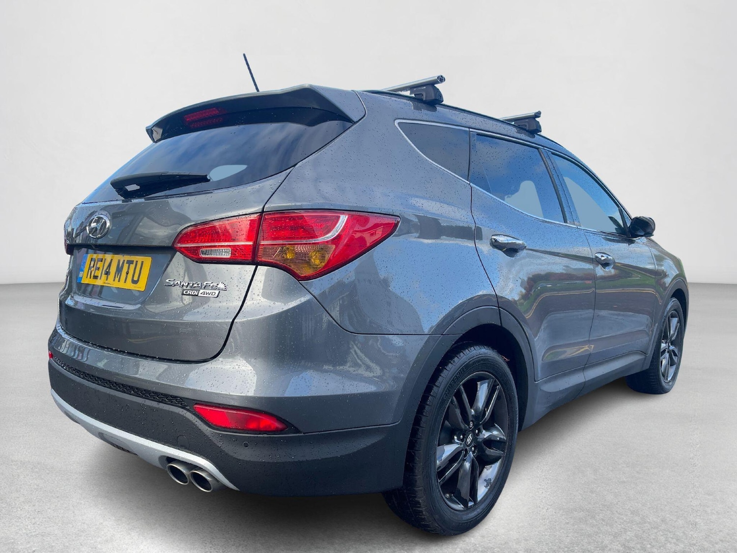 Used Hyundai Santa Fe 2014 for sale - 76370704: Photo 25