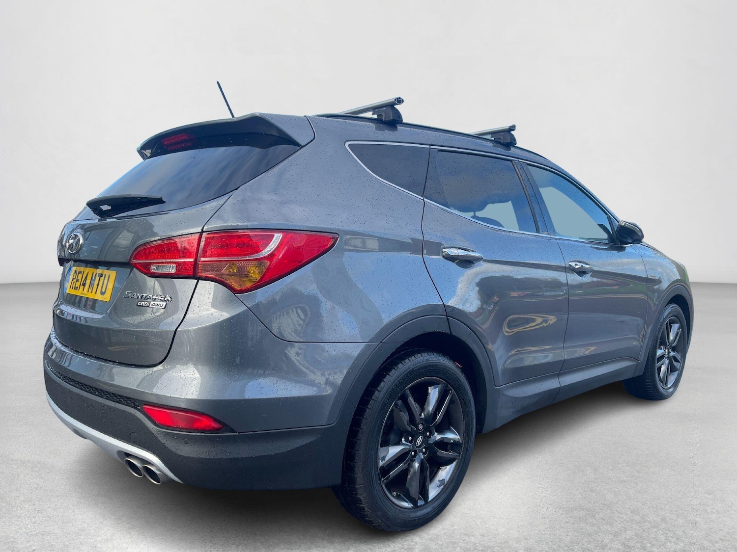 Used Hyundai Santa Fe 2014 for sale - 76370704: Photo 26