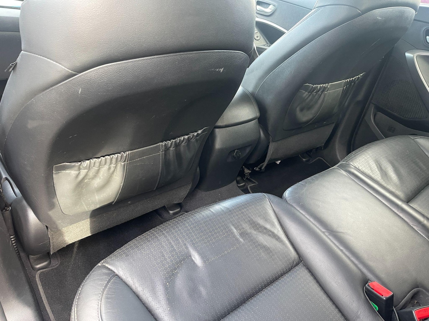 Used Hyundai Santa Fe 2014 for sale - 76370704: Photo 39