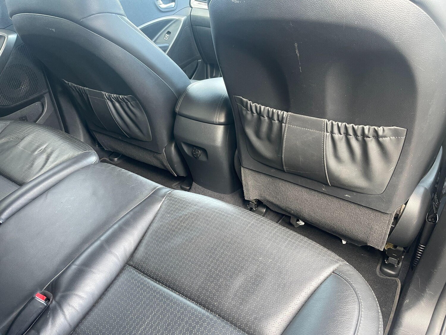 Used Hyundai Santa Fe 2014 for sale - 76370704: Photo 43