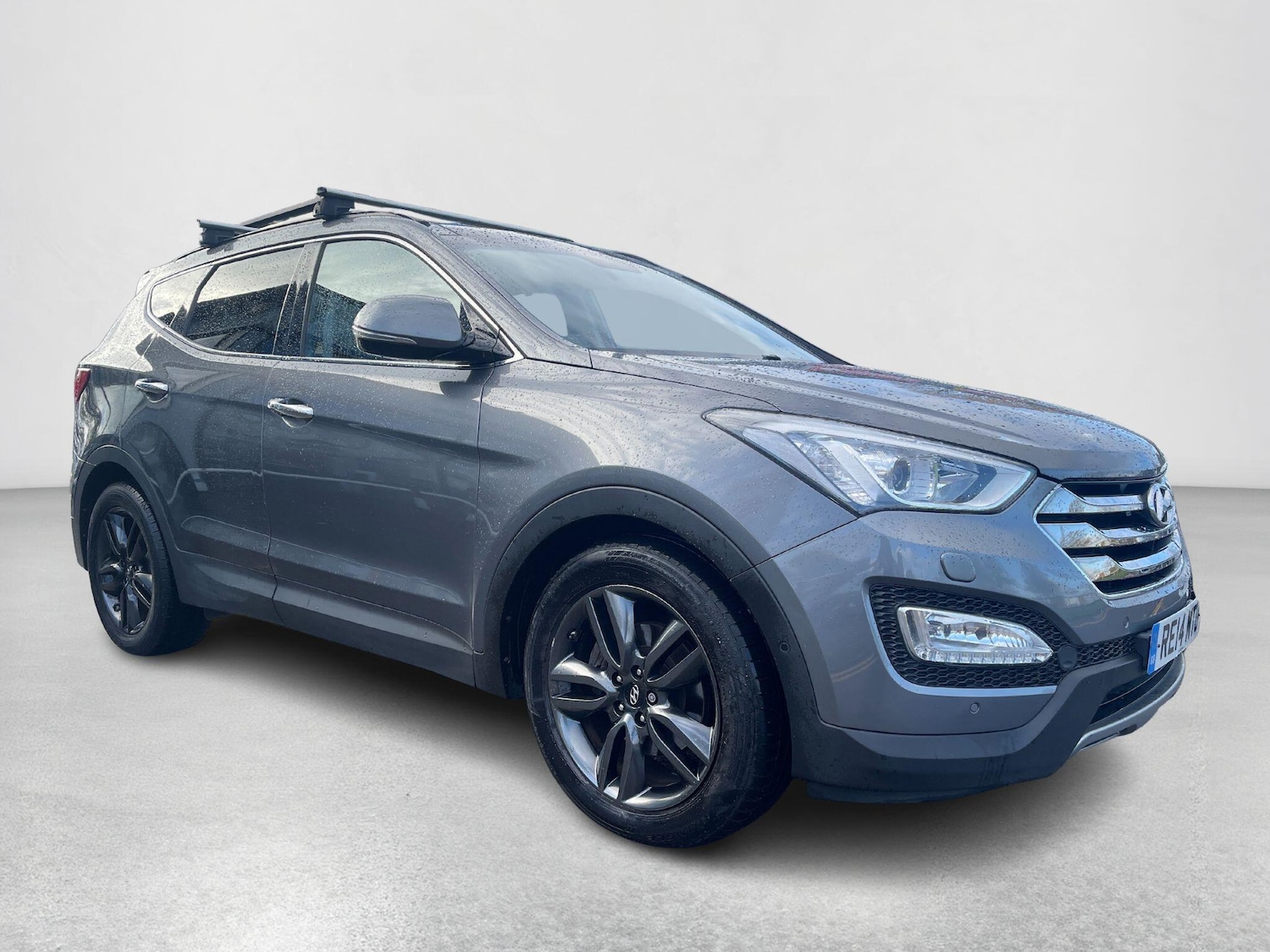 Used Hyundai Santa Fe 2014 for sale - 76370704: Photo 6