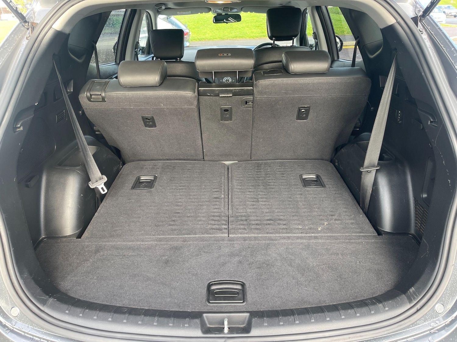 Used Hyundai Santa Fe 2014 for sale - 76370704: Photo 62