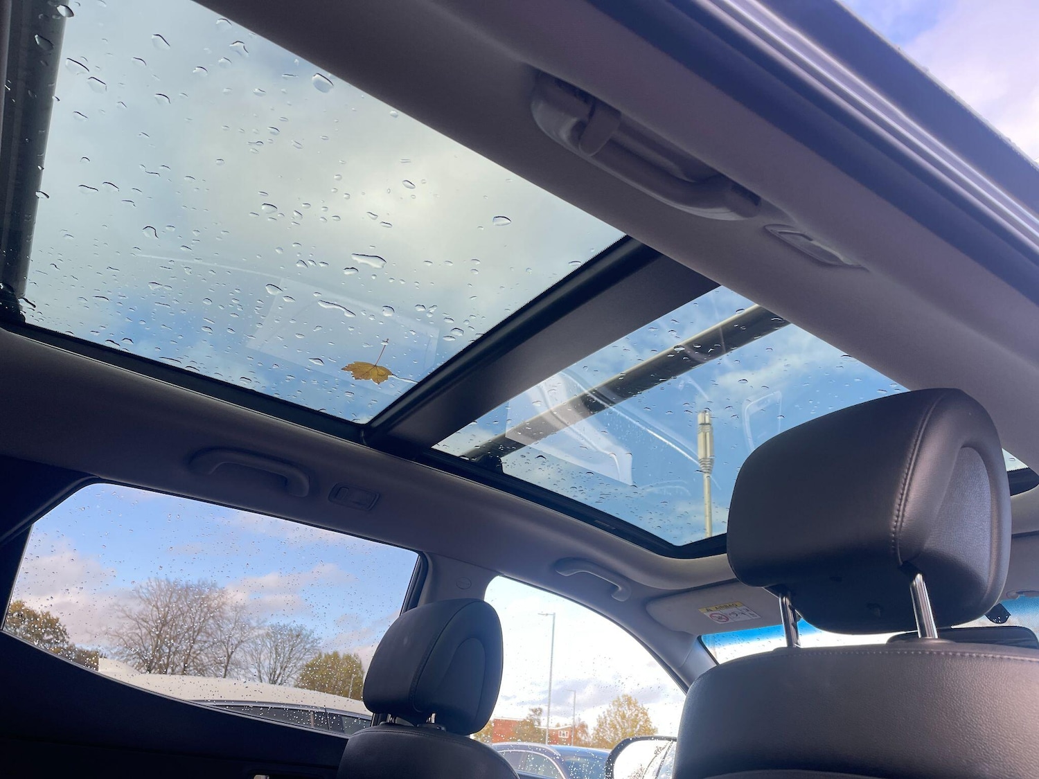 Used Hyundai Santa Fe 2014 for sale - 76370704: Photo 67