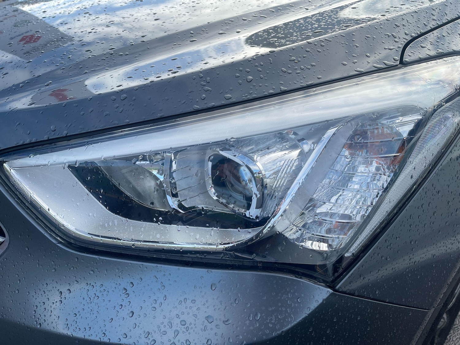 Used Hyundai Santa Fe 2014 for sale - 76370704: Photo 74