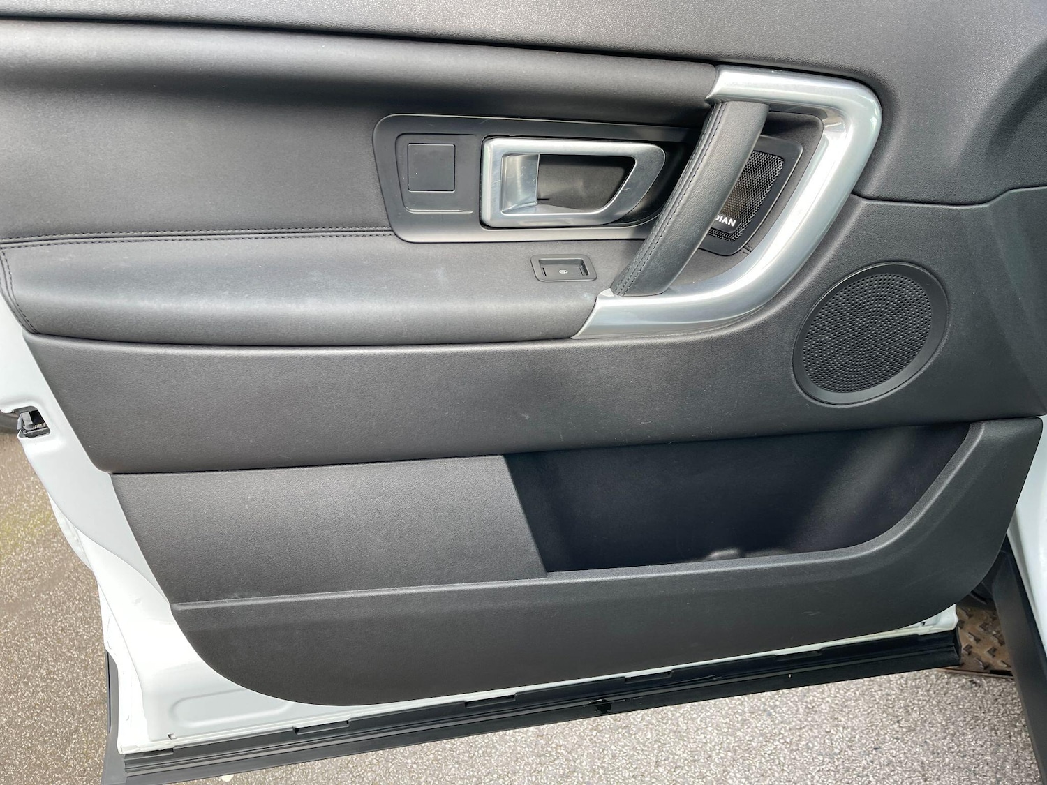 Used Land Rover Discovery Sport 2018 for sale - 77637516: Photo 44