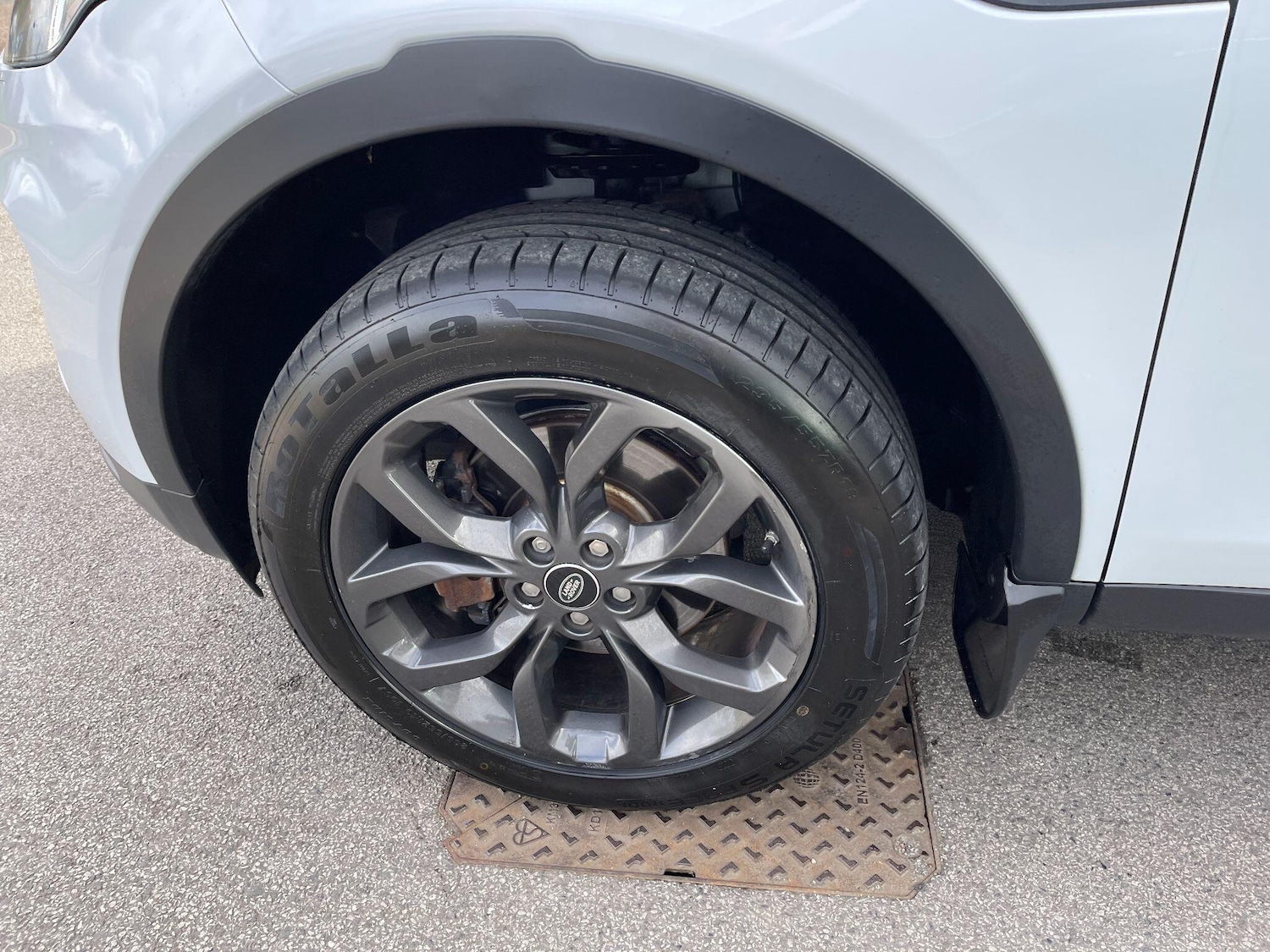 Used Land Rover Discovery Sport 2018 for sale - 77637516: Photo 49