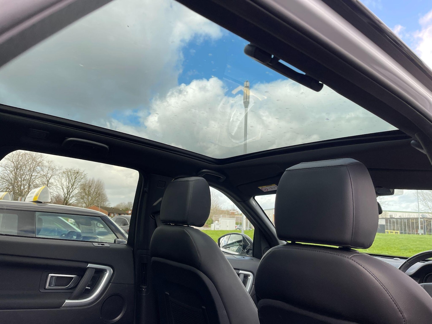 Used Land Rover Discovery Sport 2018 for sale - 77637516: Photo 58