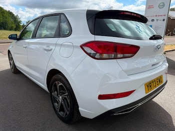 Used Hyundai i30 2023 for sale - 78878342: Photo