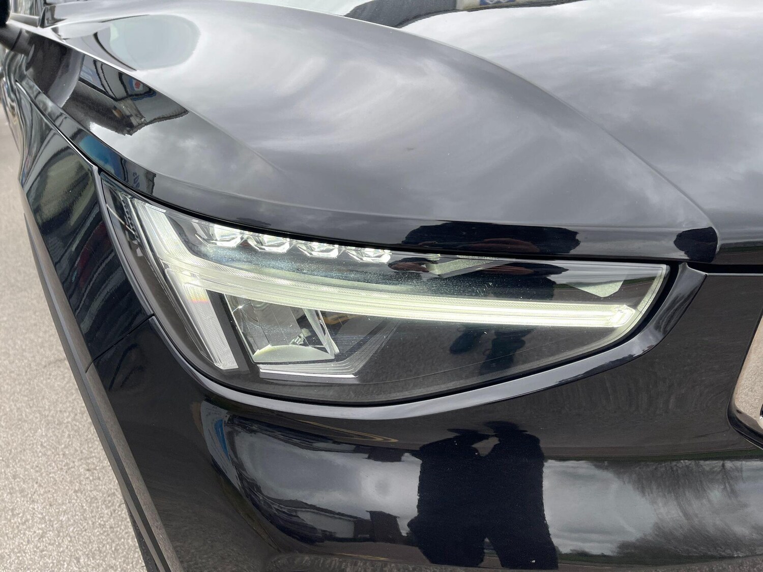 Used Volvo XC40 for sale - 77704693: Photo 38