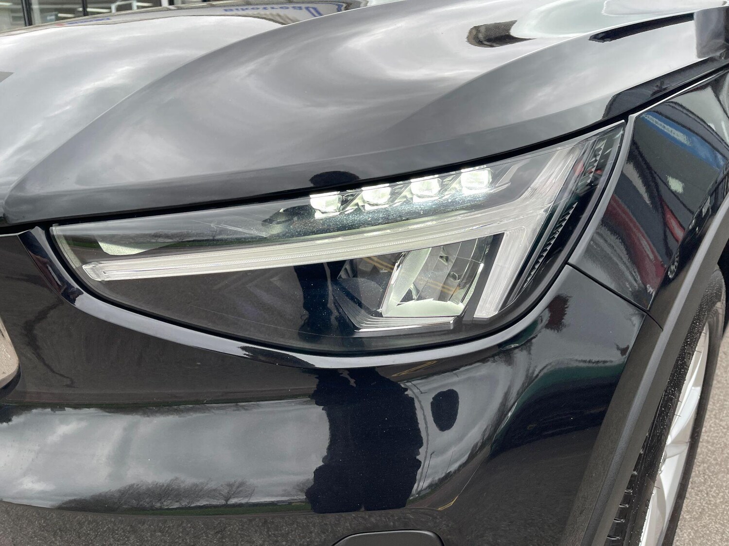 Used Volvo XC40 for sale - 77704693: Photo 39