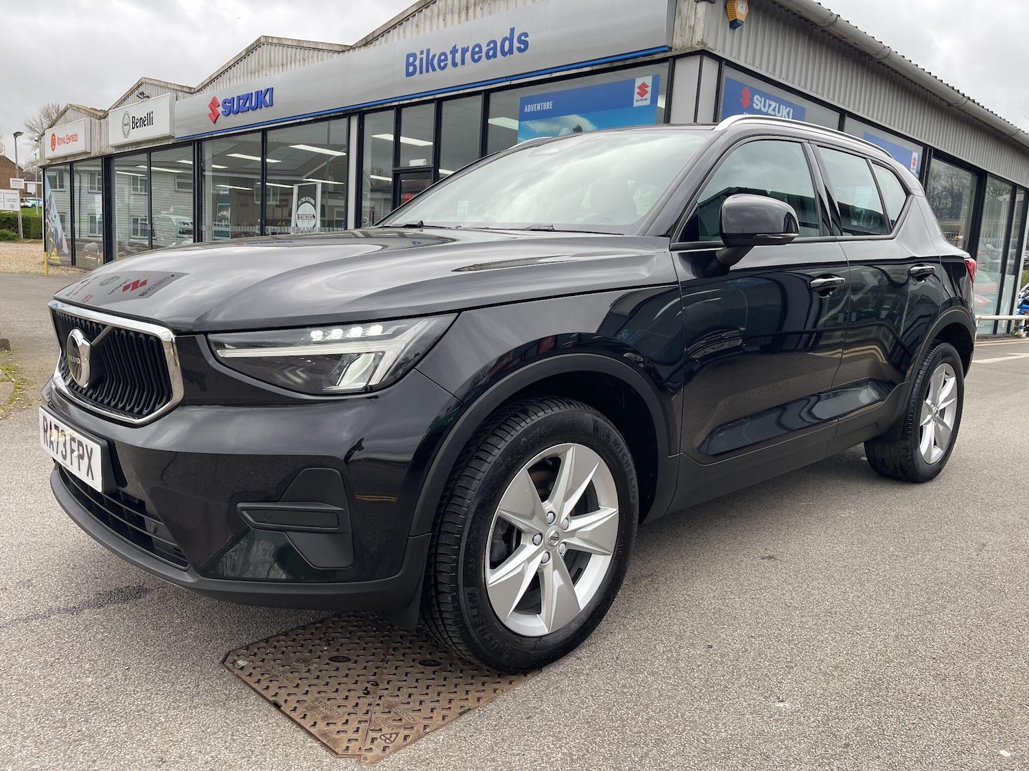 Used Volvo XC40 for sale - 77704693: Photo 4