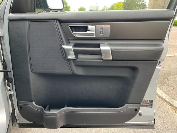 Used Land Rover Discovery 4 2025 for sale - 75678307: Photo 25